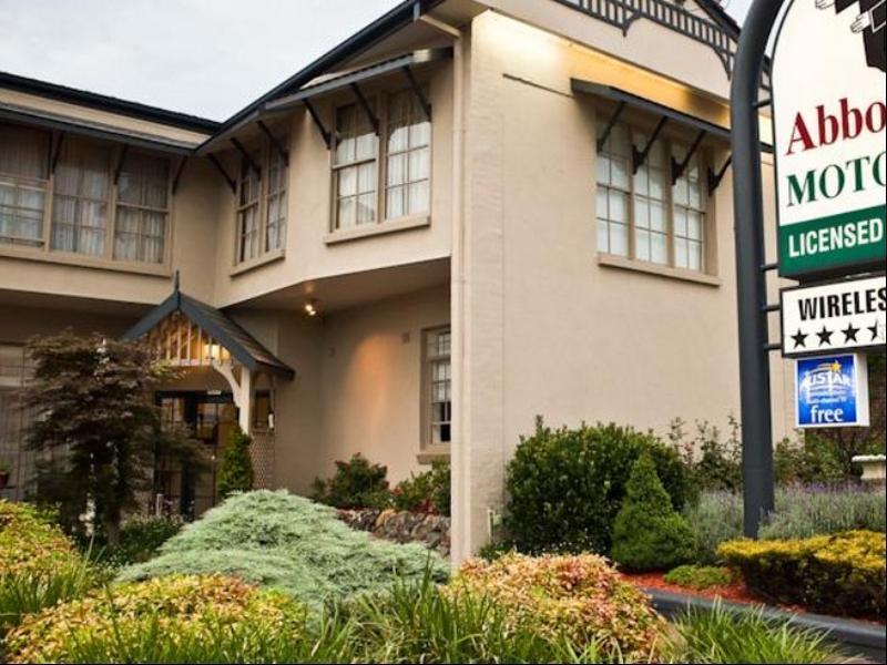 Abbotsleigh Motor Inn Armidale Exterior foto