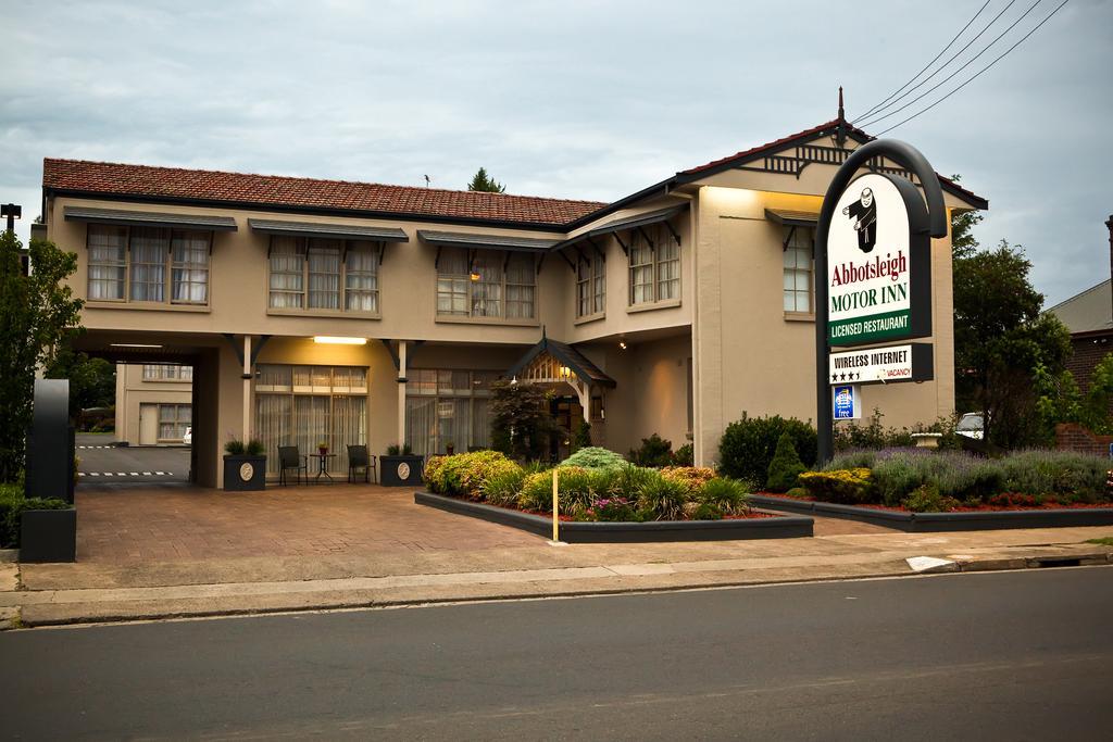 Abbotsleigh Motor Inn Armidale Exterior foto