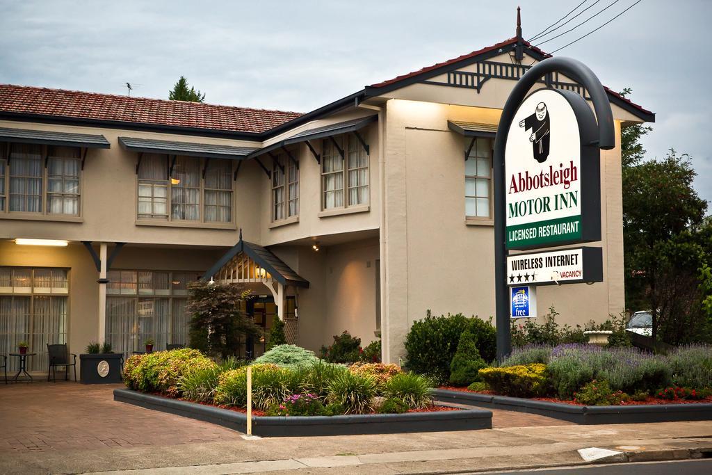 Abbotsleigh Motor Inn Armidale Exterior foto